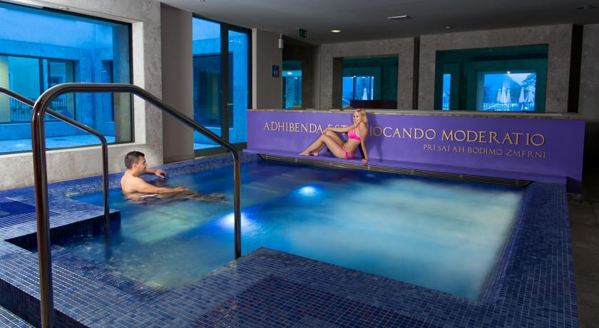 Zdraviliski Dvor Adults only +14 33/62