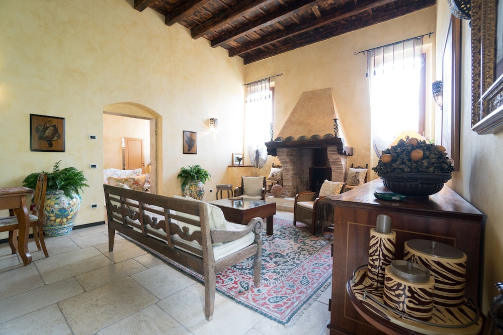 Musella Winery Relais 57/81