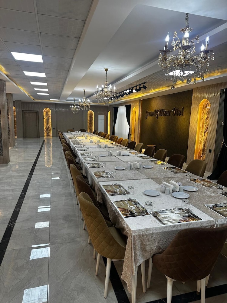 Grand Gulizar Otel 35/50