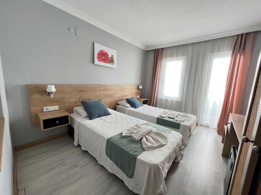 Ibrahim Bey Hotel 6/50