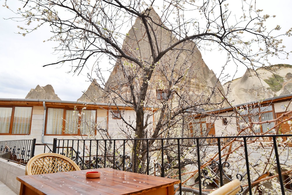 Peri Cave Hotel 38/54