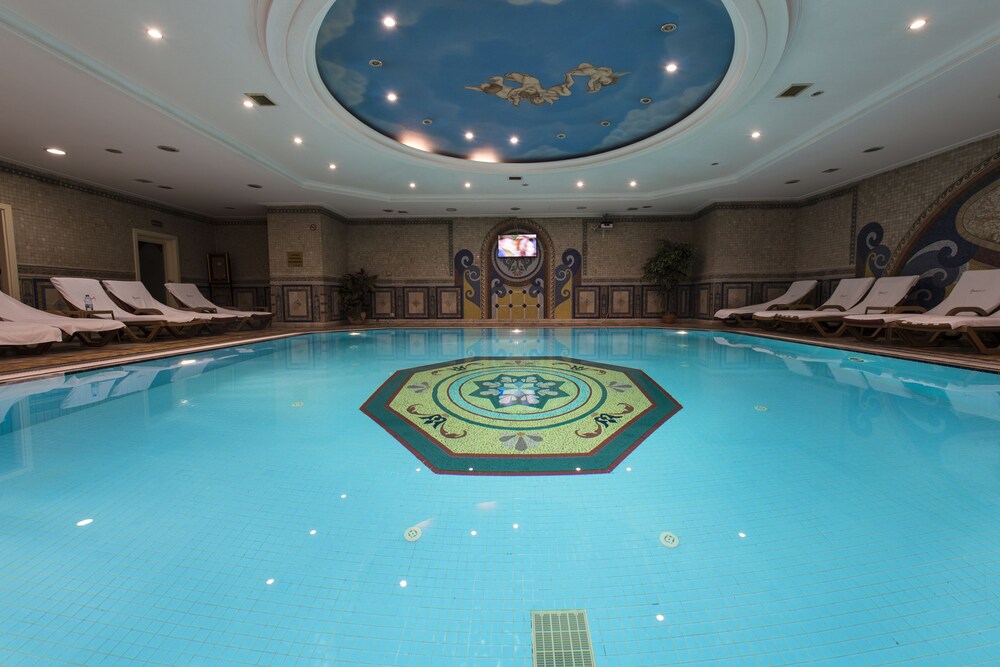 Akar International Hotel 30/50