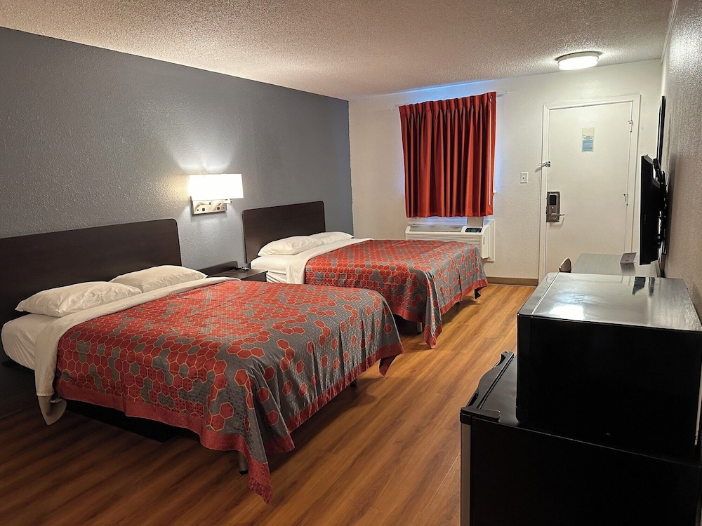 Motel6 Sullivan MO 7/22