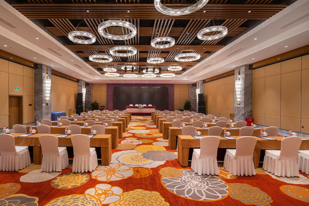 Courtyard by Marriott Hangzhou Xiaoshan 38/49