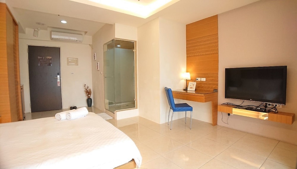 Lj Hotel 35/65