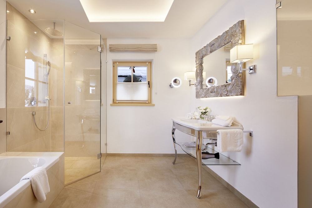 Tennerhof Luxury Chalets 50/50