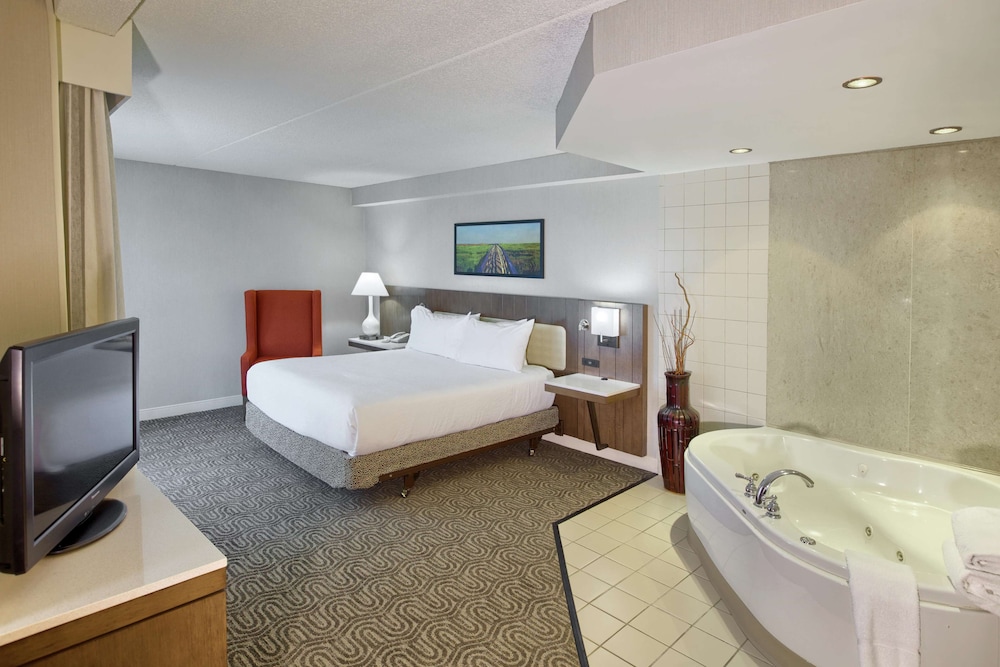 Hilton Garden Inn Kent Island Marina 16/51