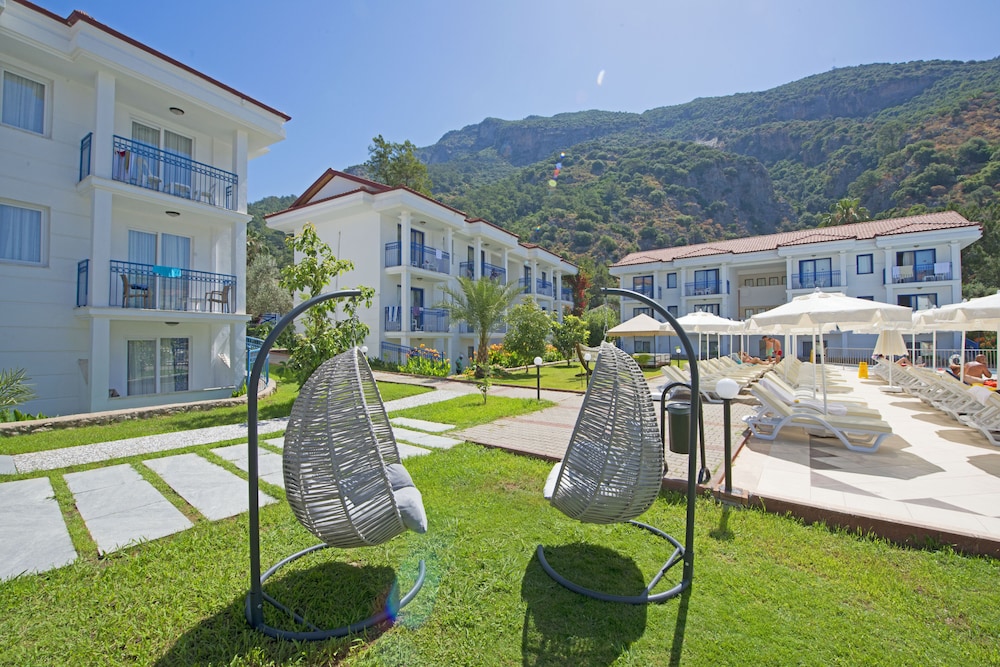 Belcekum Beach Hotel 32/44