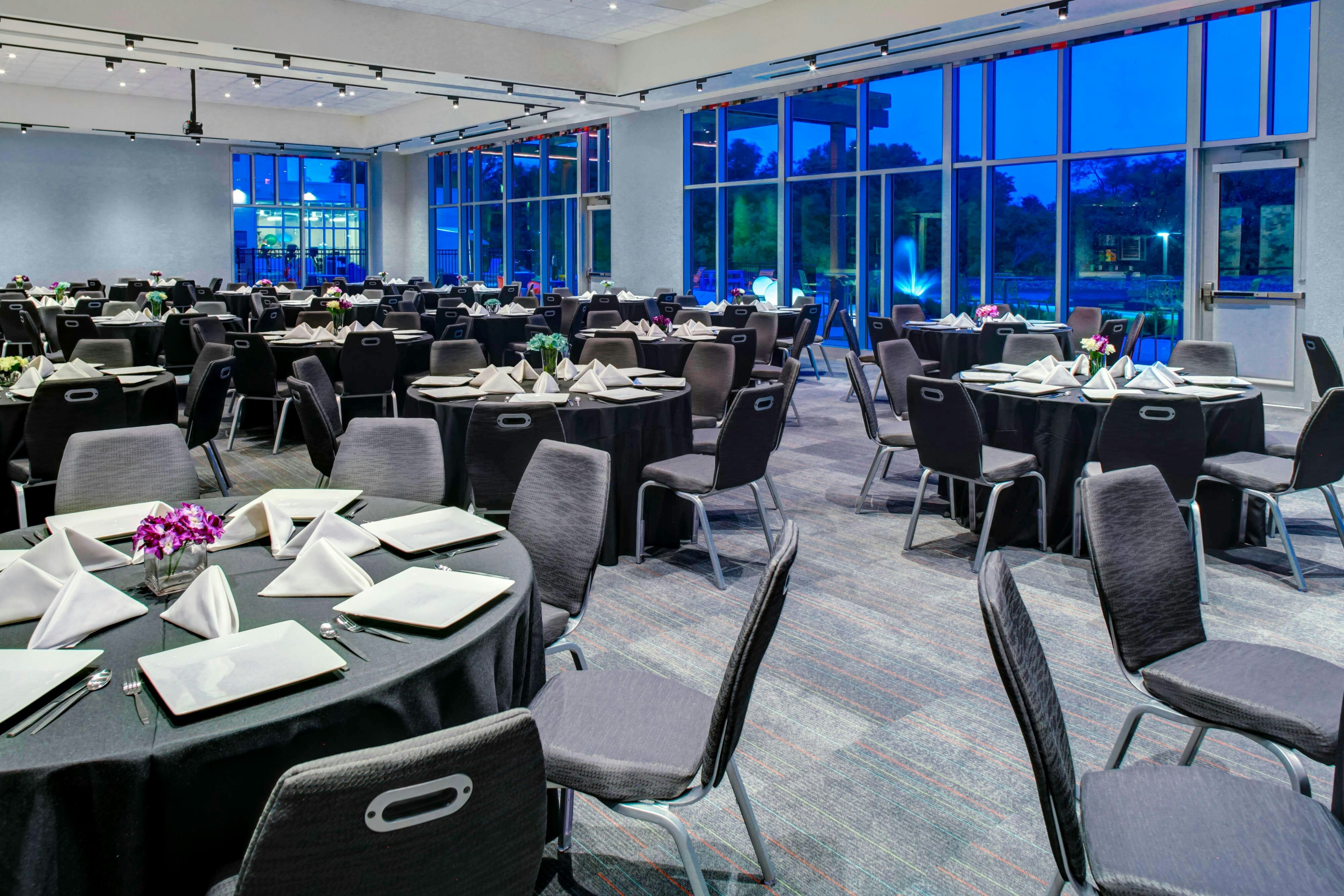 Aloft Wichita 6/6