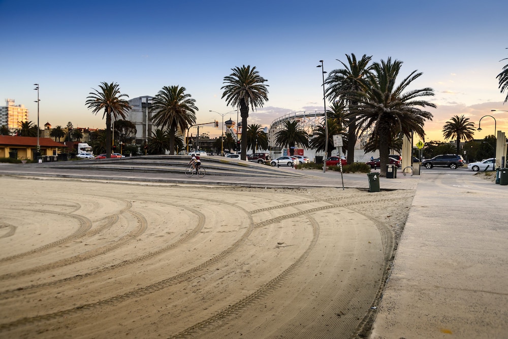 Novotel St Kilda 42/49