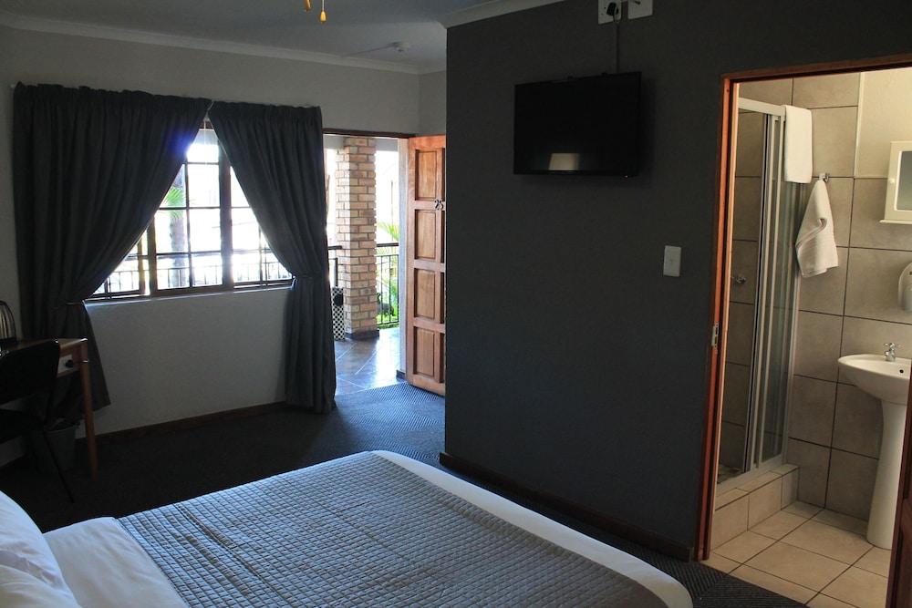 Nelspruit Lodge 13/50