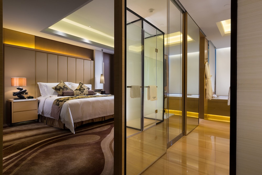 Wyndham Grand Shenzhen 7/47