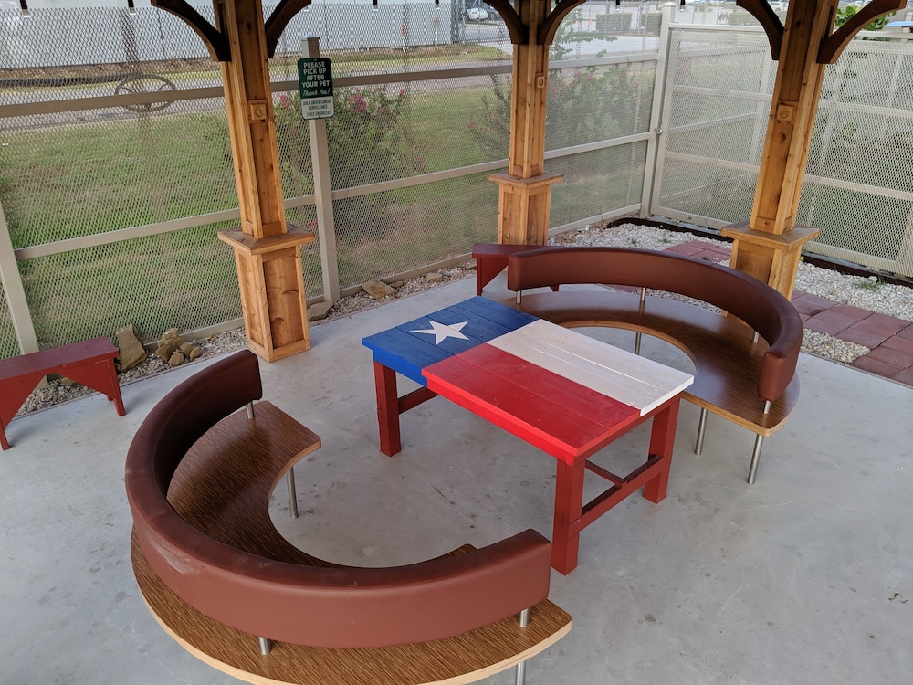 Motel6 Houston, TX - North 50/55