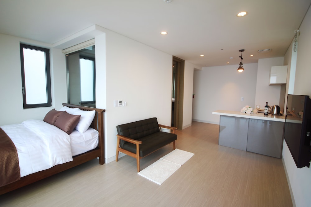 PREMIUM, DOUBLE BED