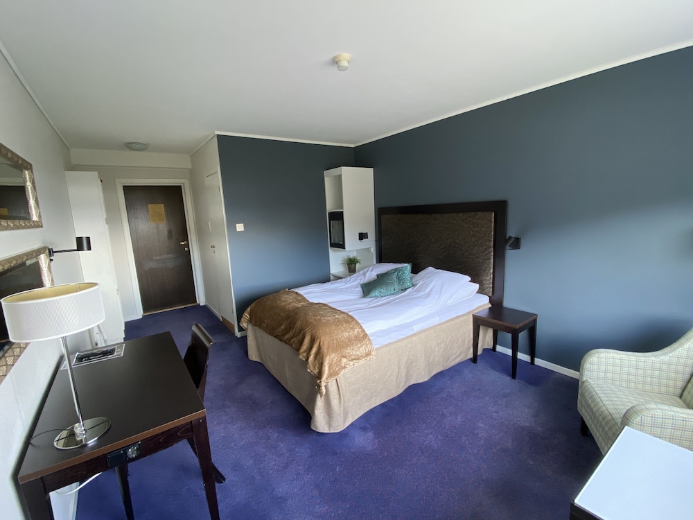 Hotell Koselig Hemne 12/49
