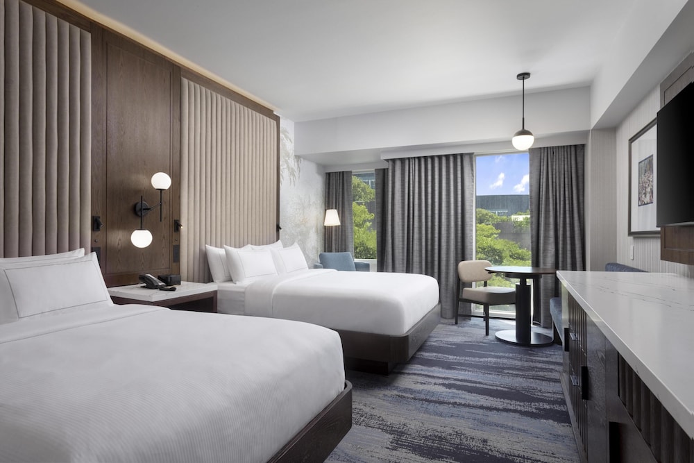 Pure, Wellness, 2 Queen Beds