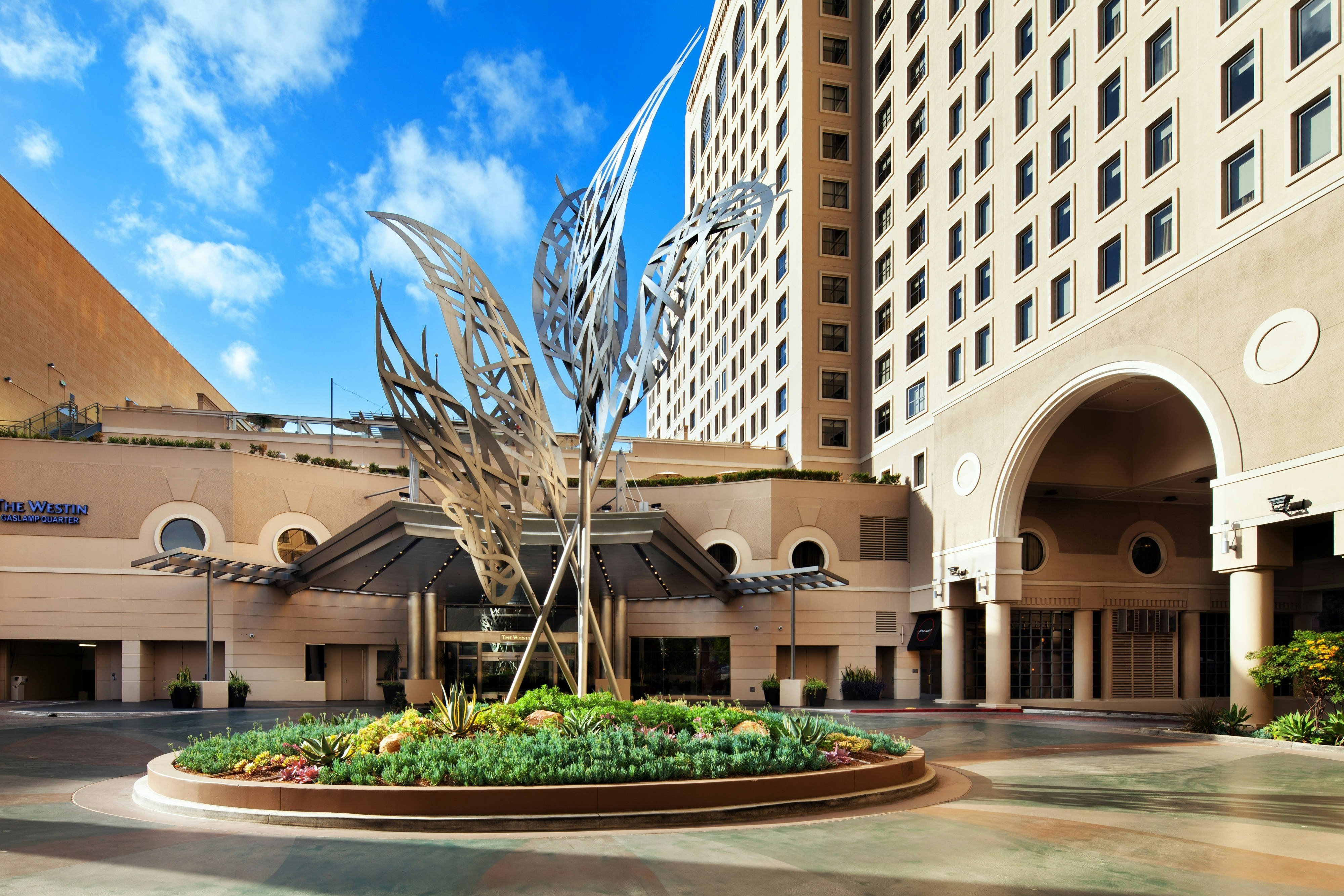 Westin Gaslamp Quarter 61/61