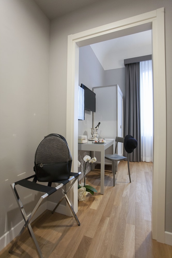 Hotel Il Sole 25/46
