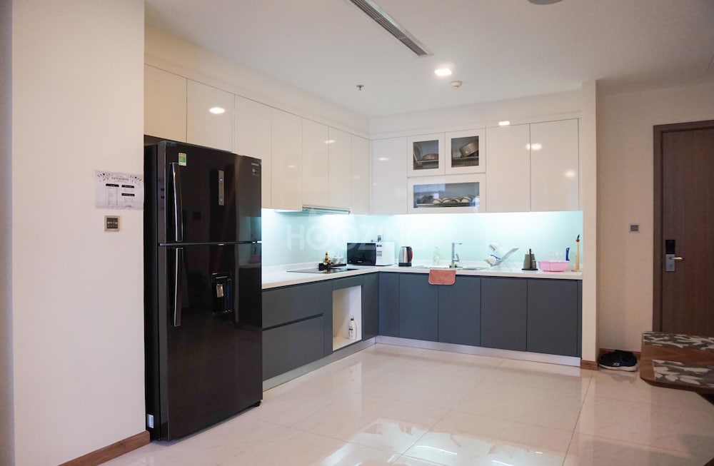 High-Floor River-View Apartment 12/50