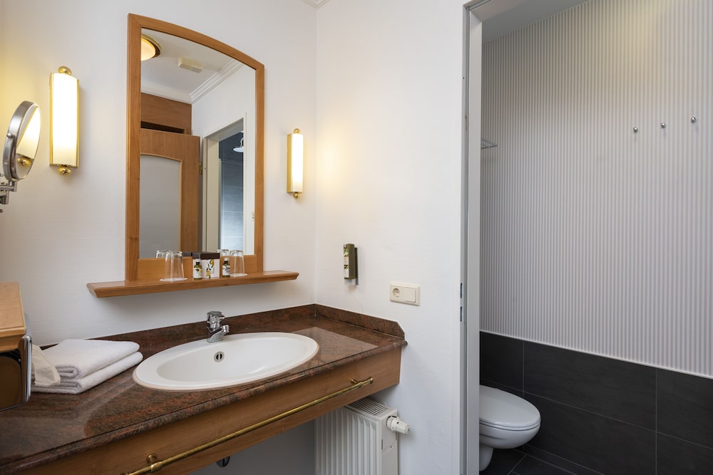 Precise Resort Rugen - Hotel & Splash Erlebniswelt 70/70
