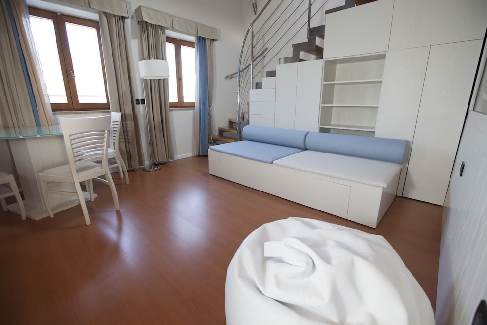 Duplex, Paradise, Suite, Murphy Bed, Lake View, Balcony