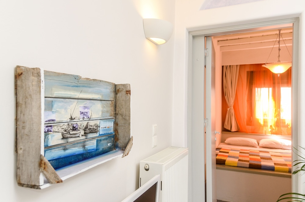 Santa Katerina Studios & Apartments photo2