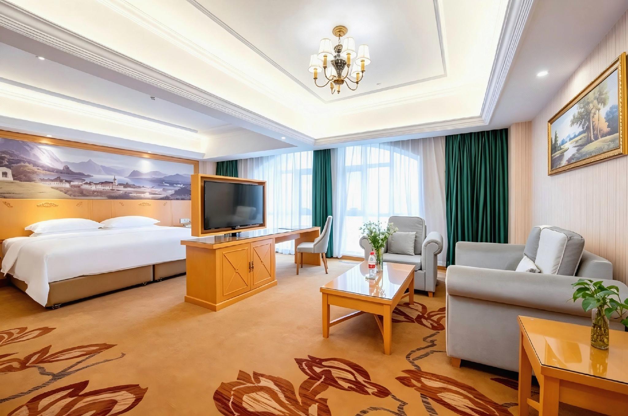 Vienna Hotel (Zhongshan Rainbow Avenue) 25/58