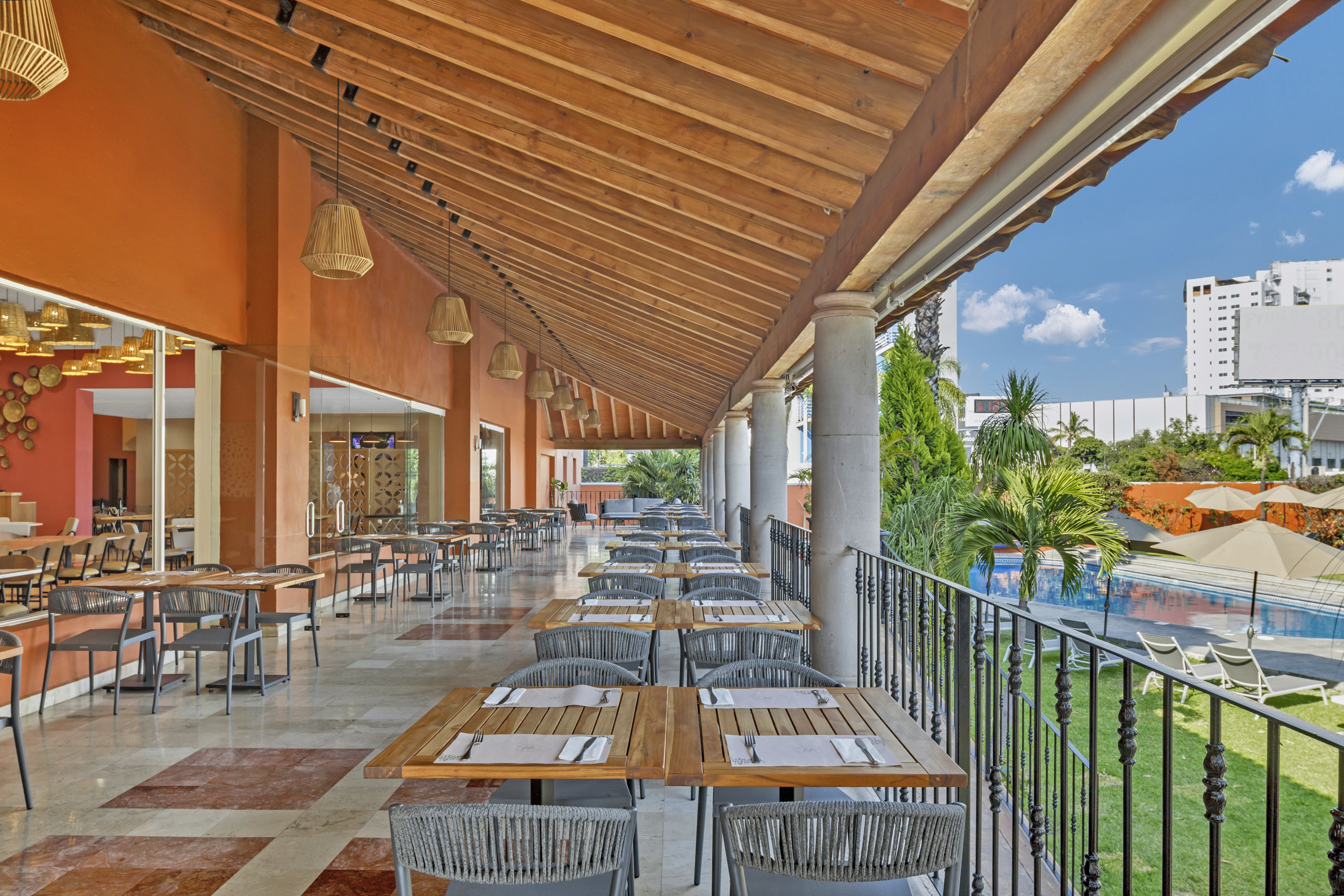Fiesta Inn Cuernavaca 32/50