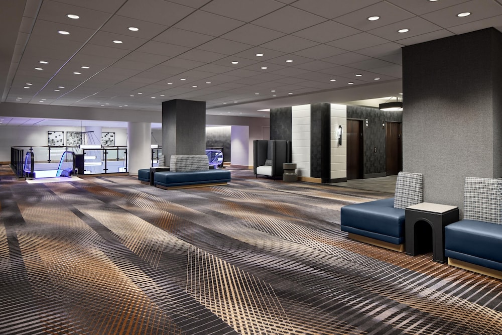 Hyatt Regency Washington 77/83
