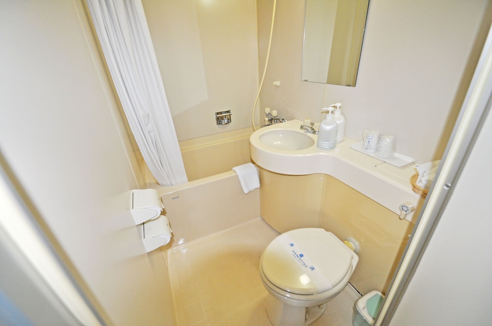 Hotel Saharin 16/50