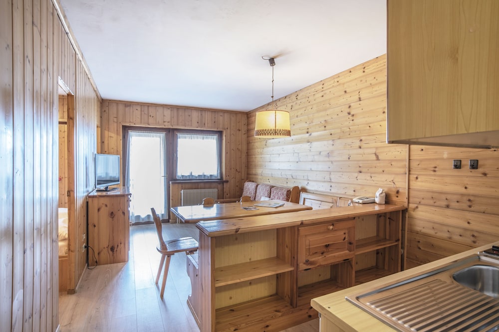 WELLNESS & FAMILY HOTEL VERONZA 20/38