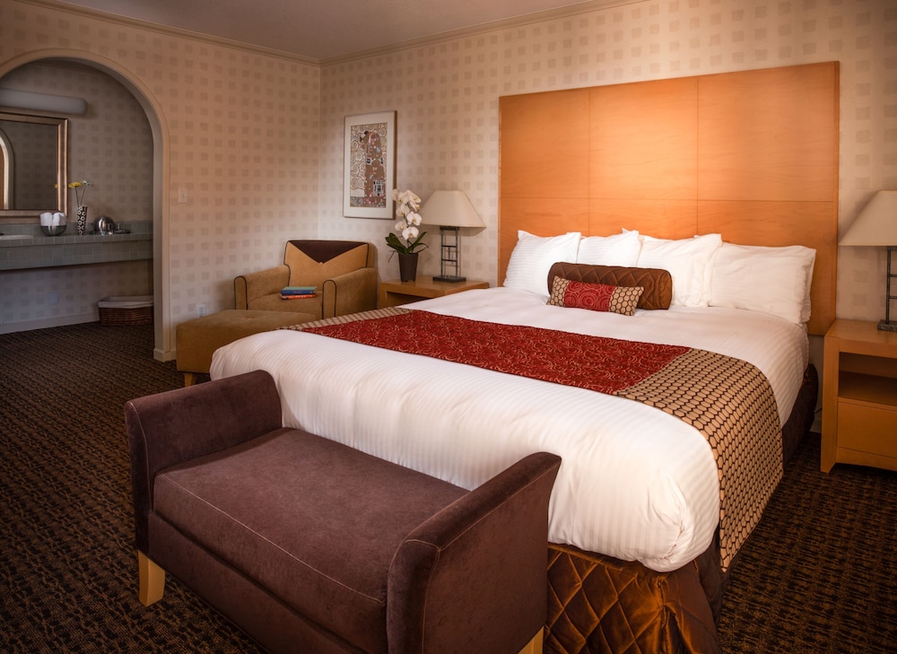 Menlo Park Inn 12/49