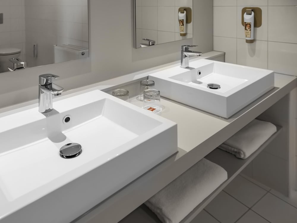 Ibis Praha Old Town 67/70