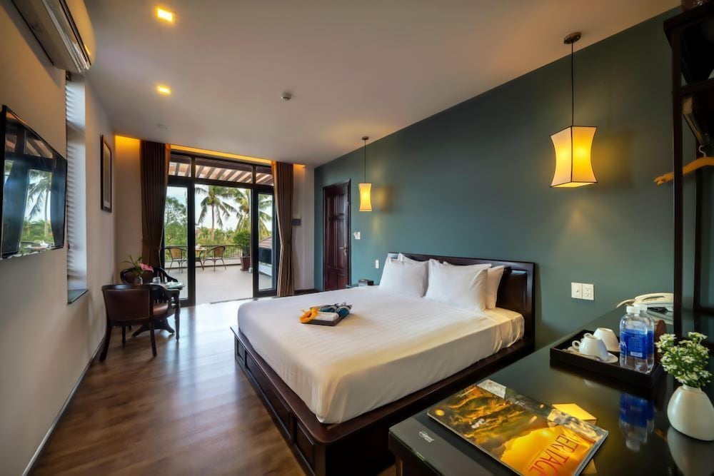 Serene River Villa 25/55