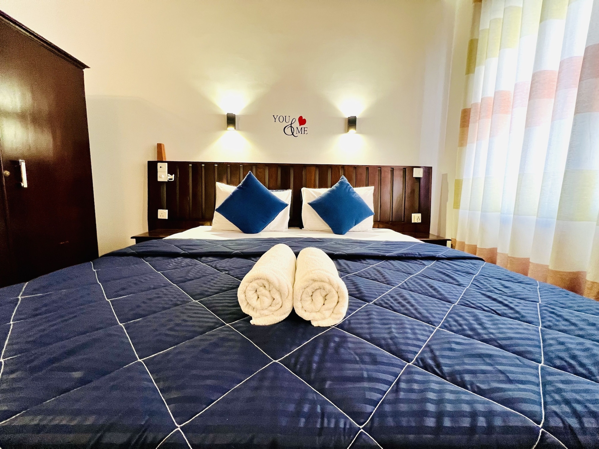 DELUXE, DOUBLE BED, SEA VIEW, BALCONY