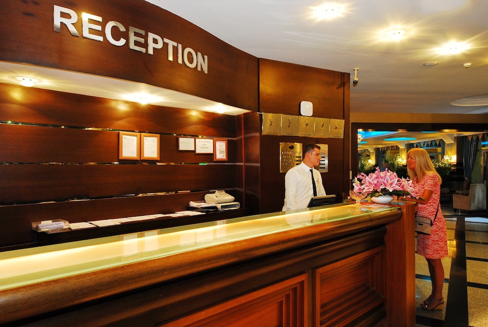 Grand Pasa Hotel 5/38