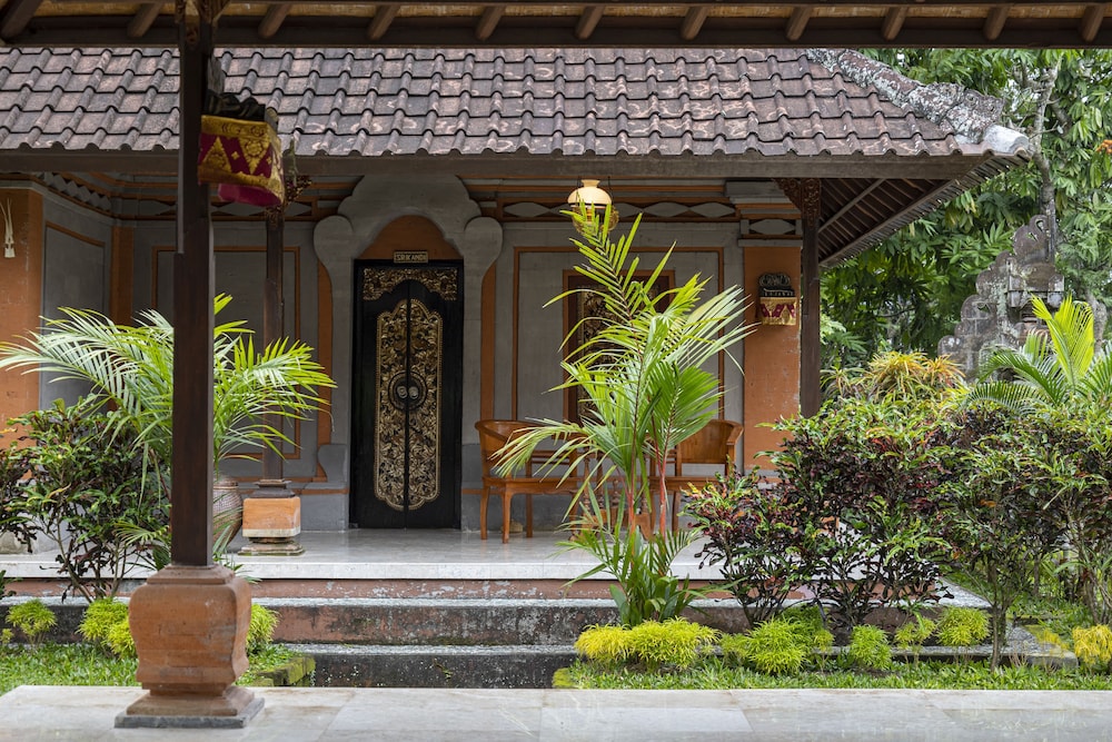 Puri Saraswati Dijiwa Ubud 8/61