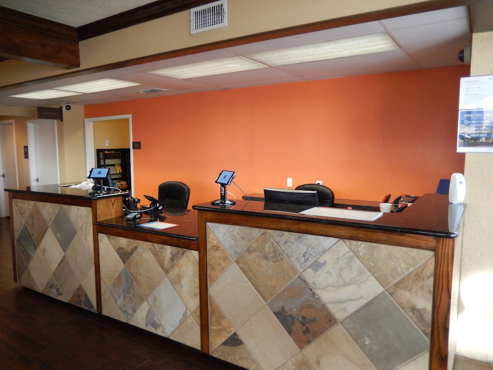 Econo Lodge Sonora, TX 4/60