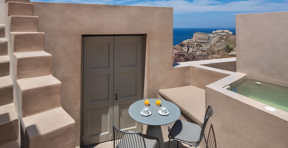 Old Castle Oia by Mr and Mrs White 29/59