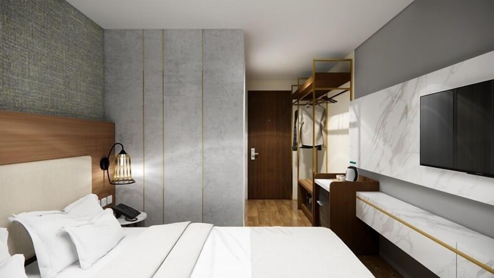 Superior, Double or Twin Bed
