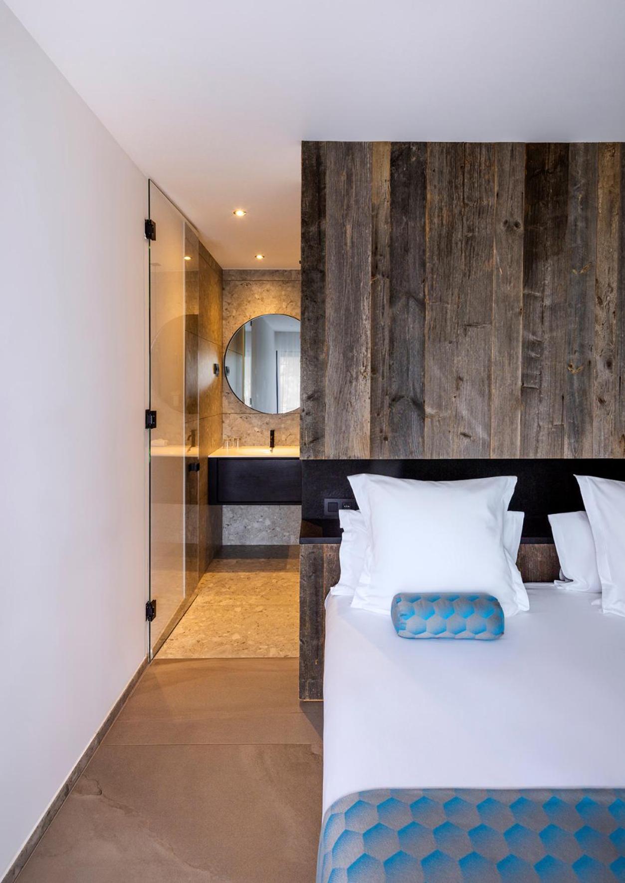 Room, Double Bed, Sea Side