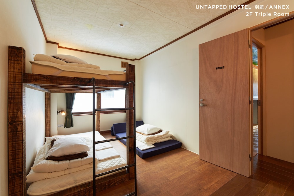 Untapped Hostel 9/57