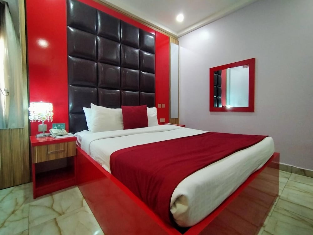 Boardwalk Hotels Zone 5 7/34