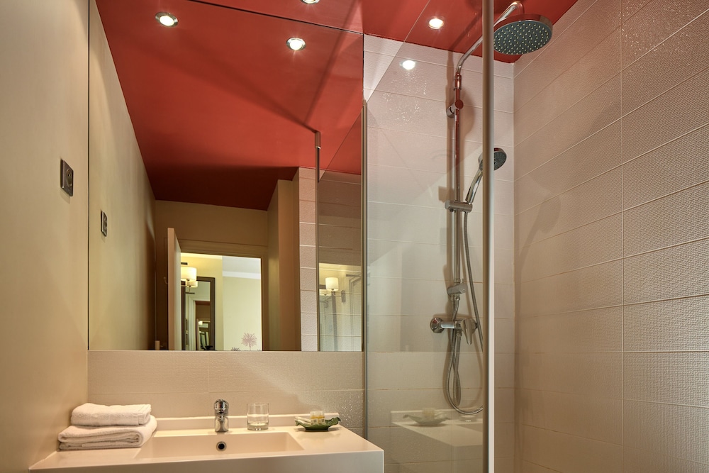 HOTEL LE VERT GALANT - PARIS 38/39