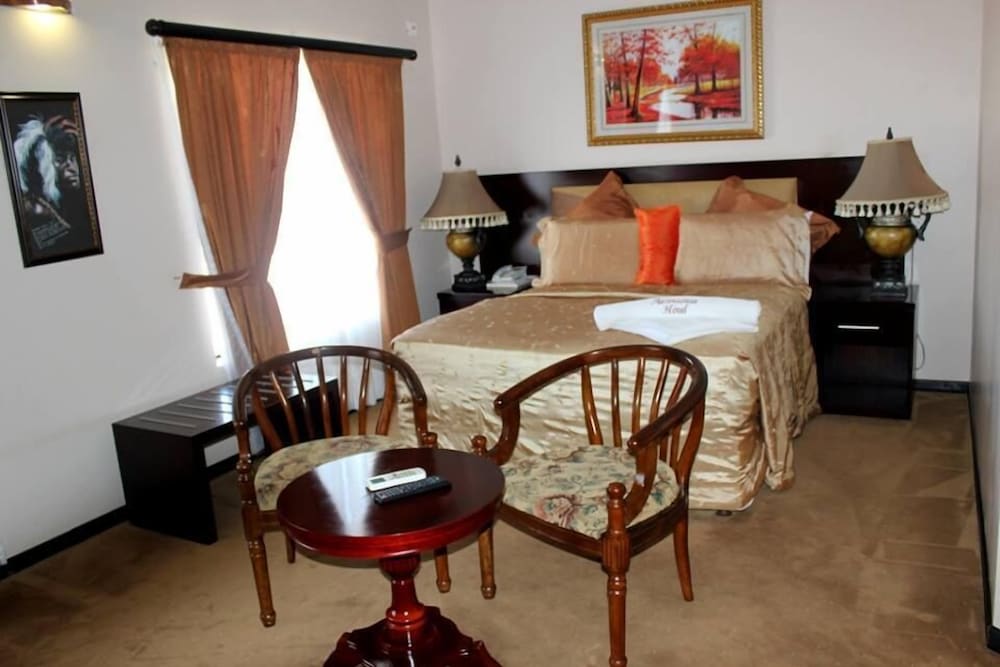 Adansonia Hotel 13/34