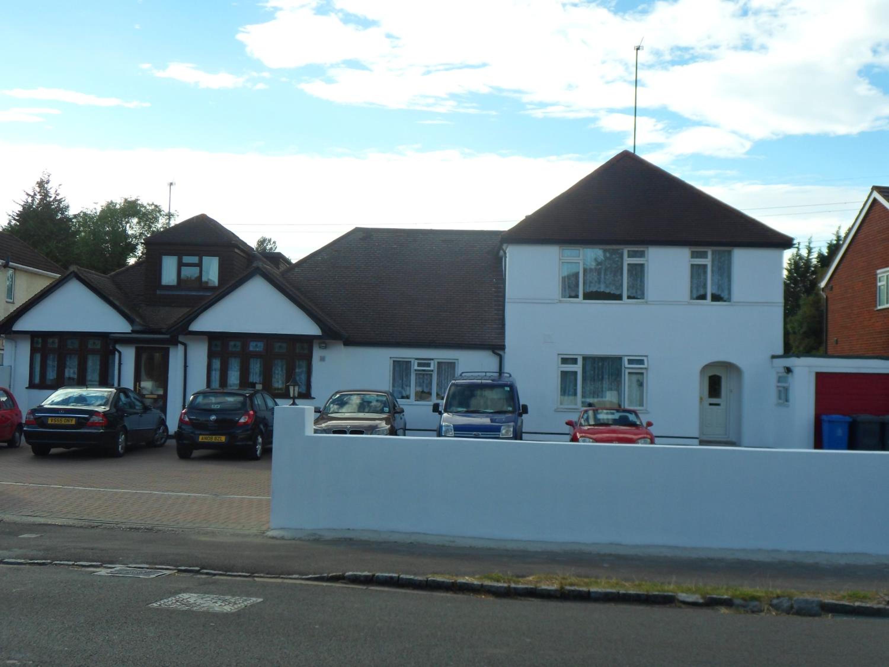 London Heathrow Guesthouse 2/23