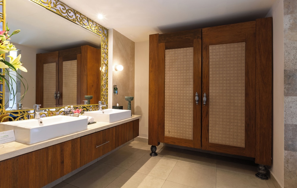Almar Resort Luxury LGBT Beach Front Experience 59/59