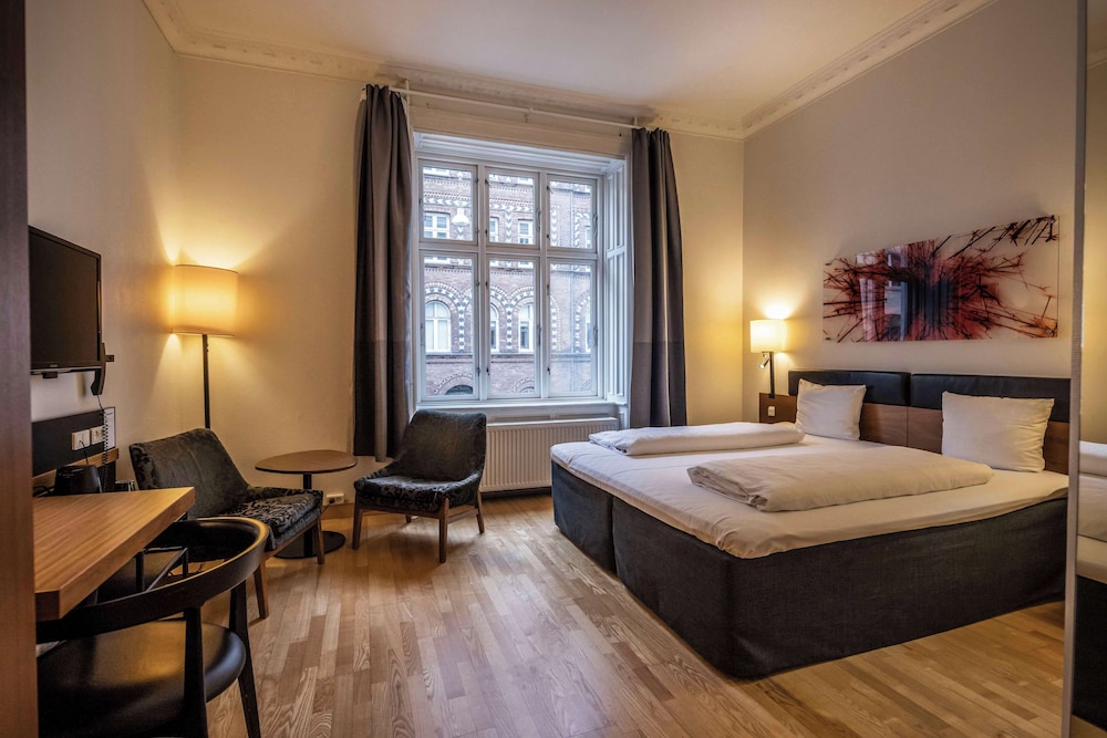 STANDARD, TWIN BEDS