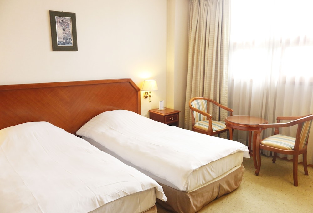 Room at Onyang Hot Spring Hotel, ASAN