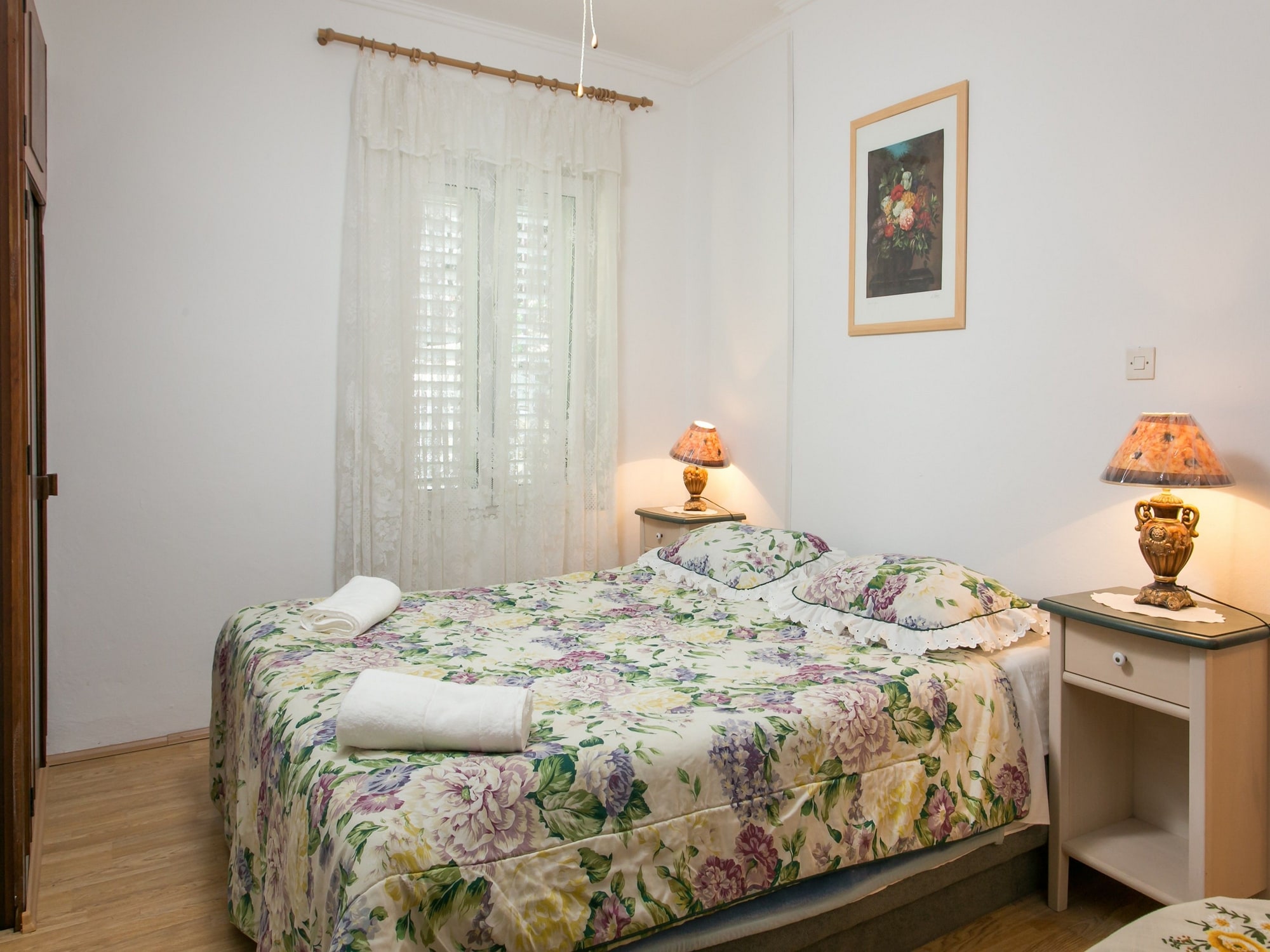 ROOM, DOUBLE BED, PATIO